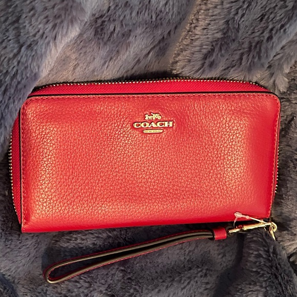 Coach Handbags - Coach Red Pebbled Leather Wristlet Wallet with Detachable Strap